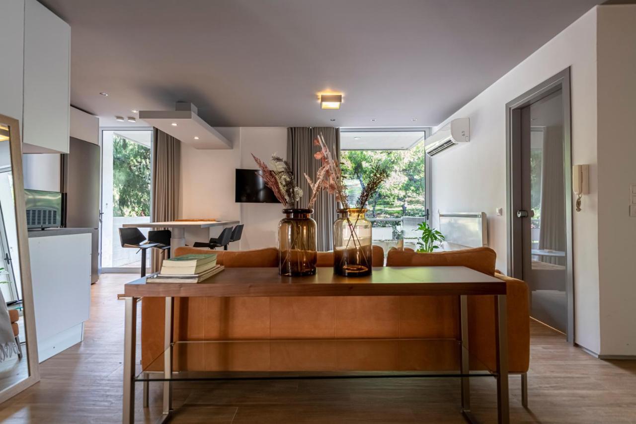 Phaedrus Living: Luxury Flat Vouliagmeni Apartment Athens Exterior photo